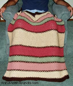 stripe 2 moss stitch lap throw