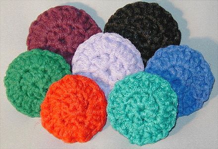 https://www.knitsandbitsbylinda.com/images/Crocheted%20stuff/PotScrubbers.jpg
