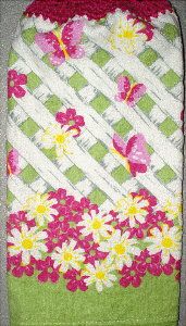 daisy fence hanging hand towel