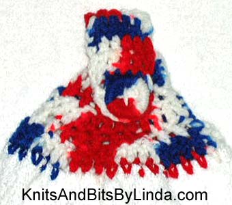 white hand towels with Stars & Stripes yarn top